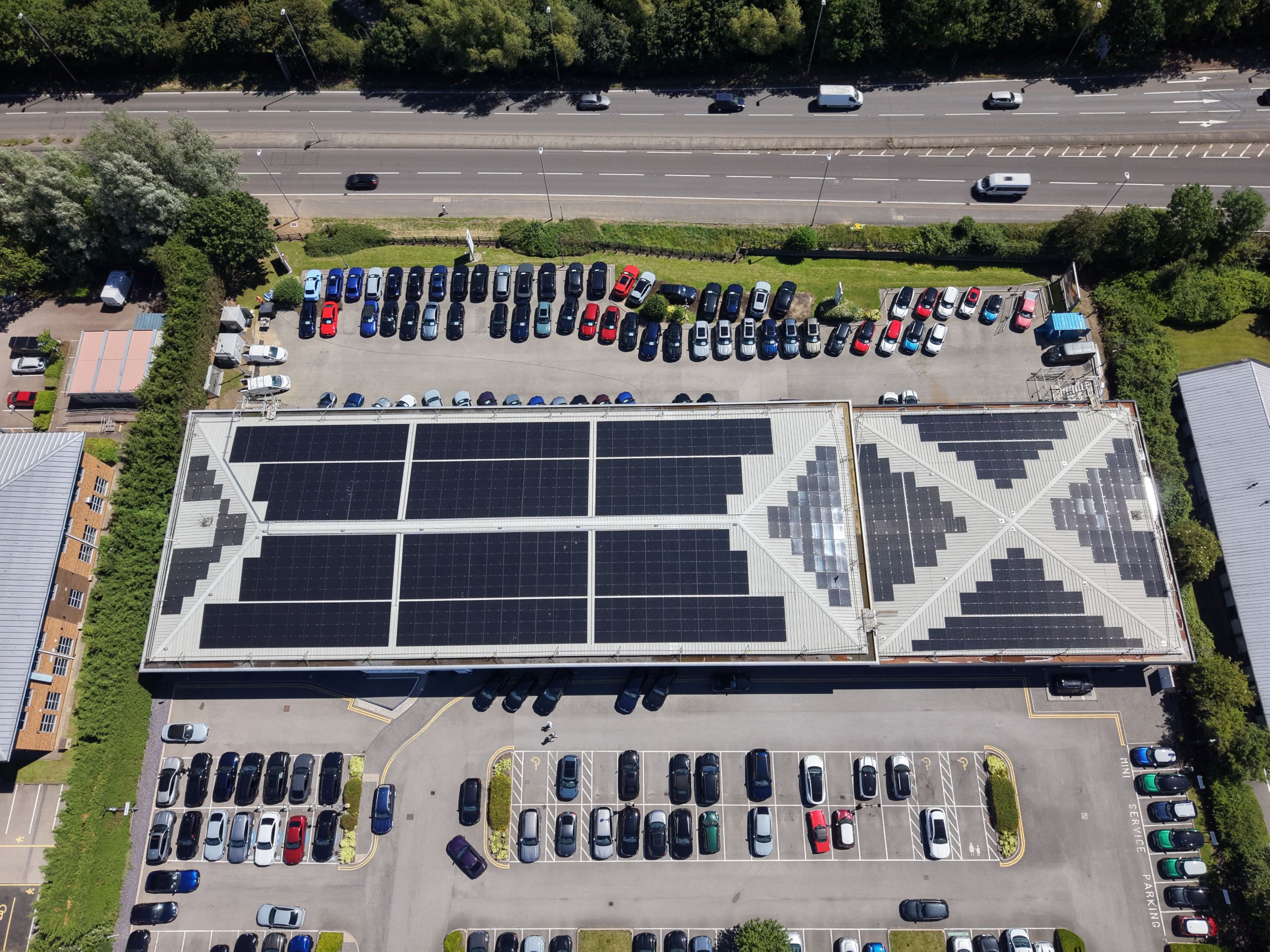 Distributex Stonepeak Announces Investment in AMPYR Distributed Energy | AMPYR ...